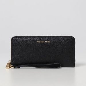 MICHAEL KORS | Leather Continental Wristlet / Wallet | Black